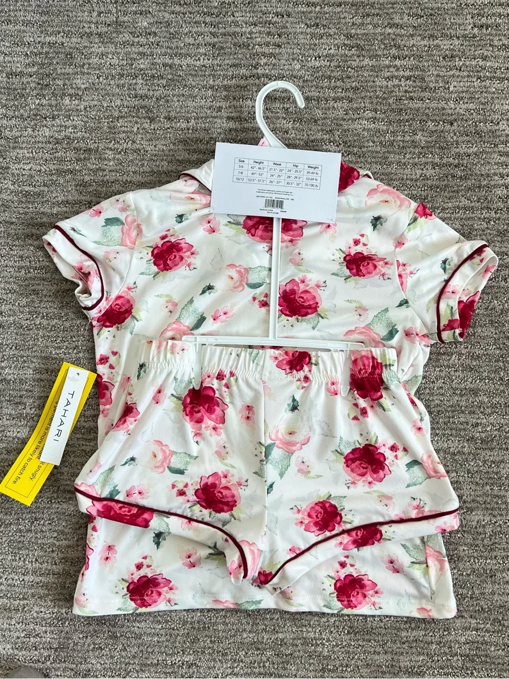 NWT Tahari Girls 3 Piece Pajama Set